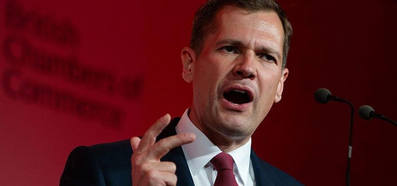UK Considers Benefits Ban for Foreign Nationals, Including EU Citizens UK Considers Benefits Ban for Foreign Nationals, Including EU Citizens