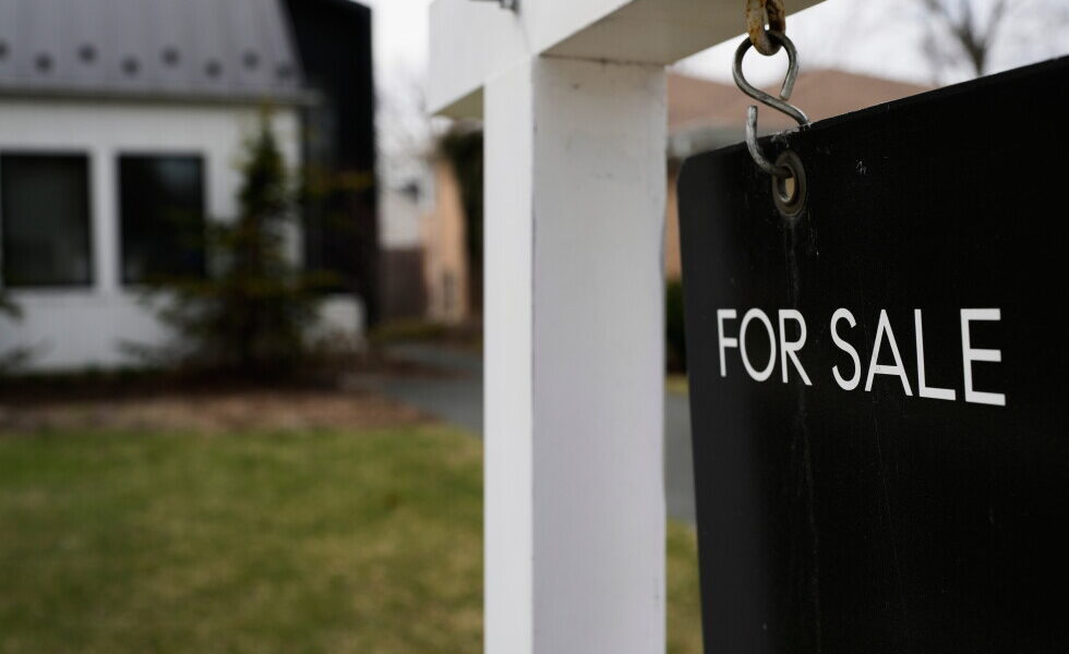 Mortgage Rates Climb, Pushing 30-Year Home Loan Costs to Four-Week High Mortgage Rates Climb, Pushing 30-Year Home Loan Costs to Four-Week High