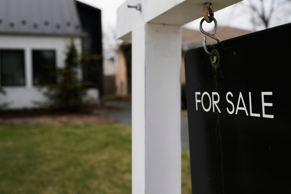 Mortgage Rates Climb, Pushing 30-Year Home Loan Costs to Four-Week High Mortgage Rates Climb, Pushing 30-Year Home Loan Costs to Four-Week High