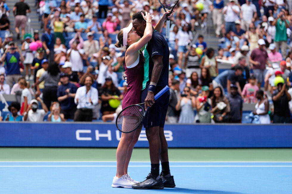Svitolina and Monfils, Married Tennis Stars, Advance to US Open Mixed Doubles Semifinals Svitolina and Monfils, Married Tennis Stars, Advance to US Open Mixed Doubles Semifinals