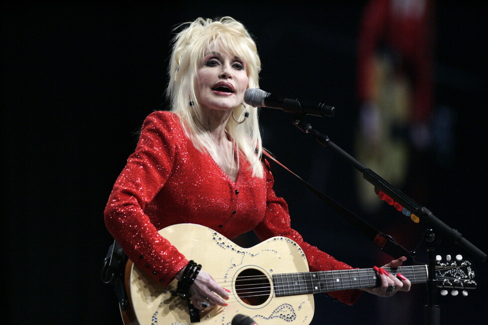 Dolly Parton: Celebrating the Life and Legacy of a Country Music Icon