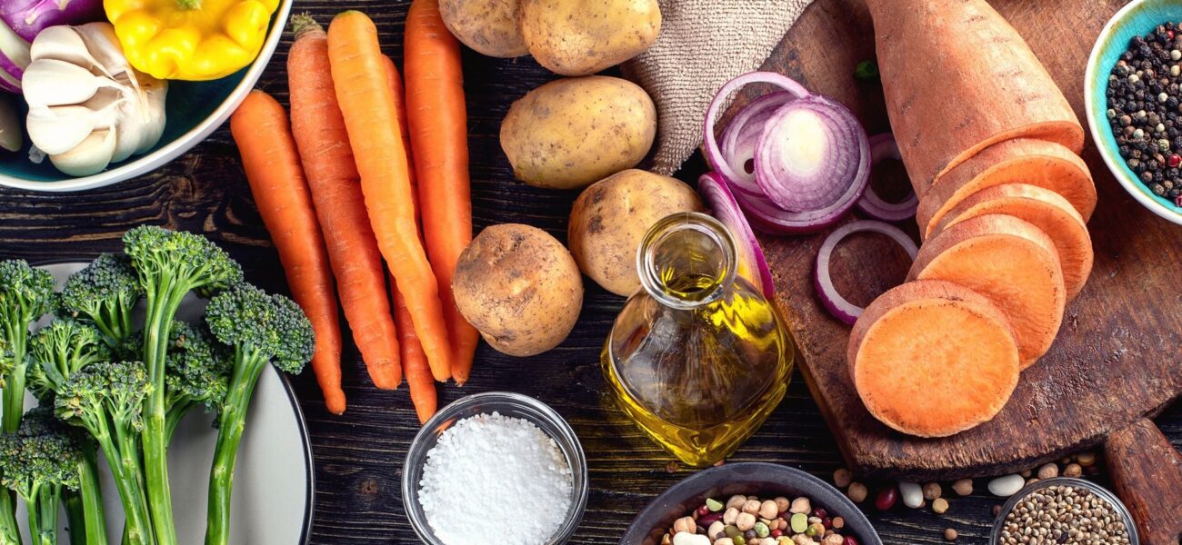 Expert-Backed Diet Outperforms Weight-Loss Drugs, Says Longevity Professor Expert-Backed Diet Outperforms Weight-Loss Drugs, Says Longevity Professor