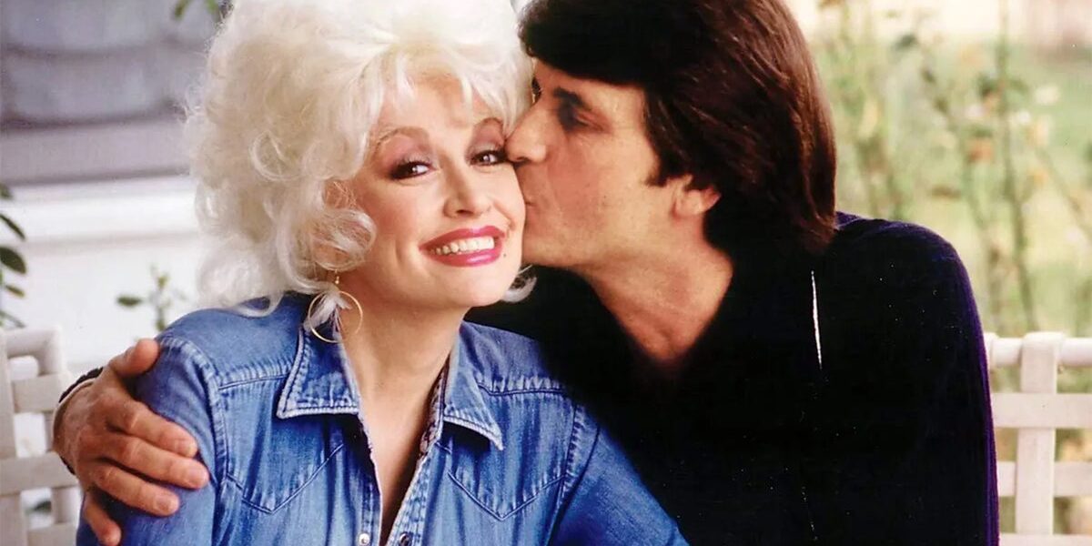 Dolly Parton Reveals Secret to Enduring Marriage in Resurfaced Interview Dolly Parton Reveals Secret to Enduring Marriage in Resurfaced Interview