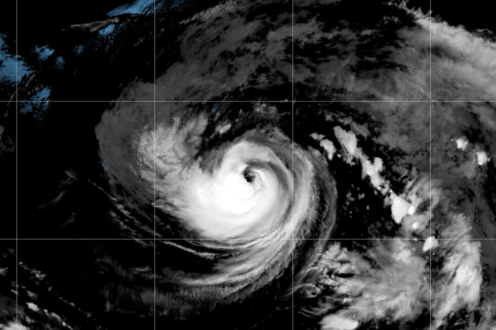 Hurricane Karina Intensifies in Pacific, Major Storm Possible This Week Hurricane Karina Intensifies in Pacific, Major Storm Possible This Week