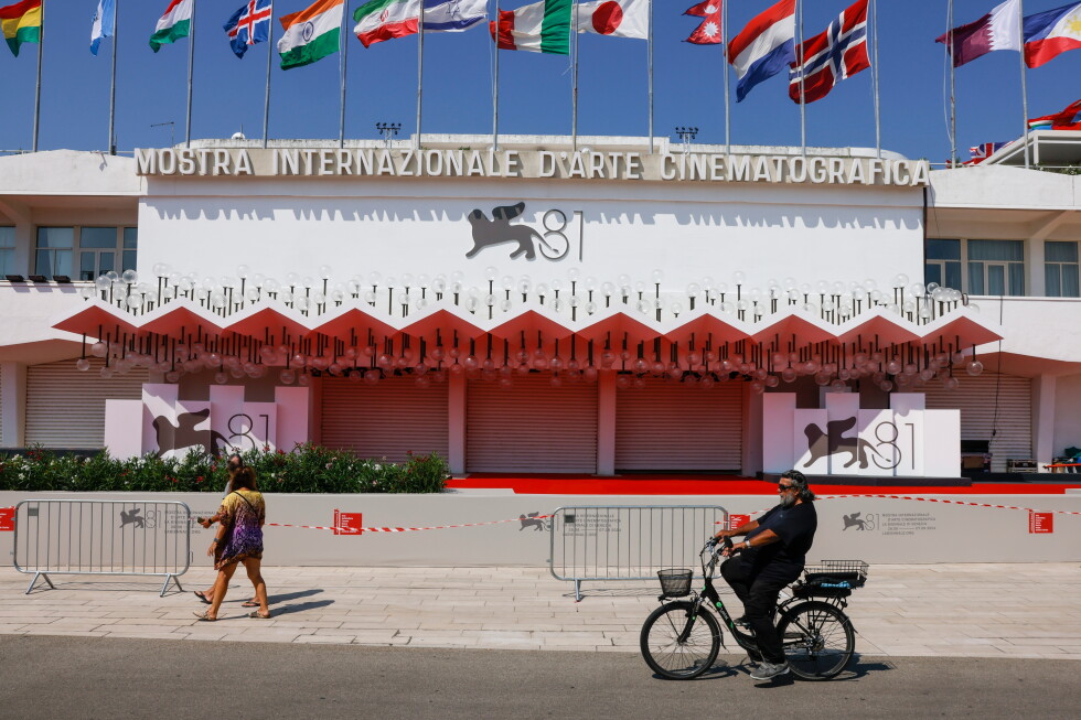 Celebrities, Documentaries, and Award Contenders Shine at Venice Film Festival Celebrities, Documentaries, and Award Contenders Shine at Venice Film Festival