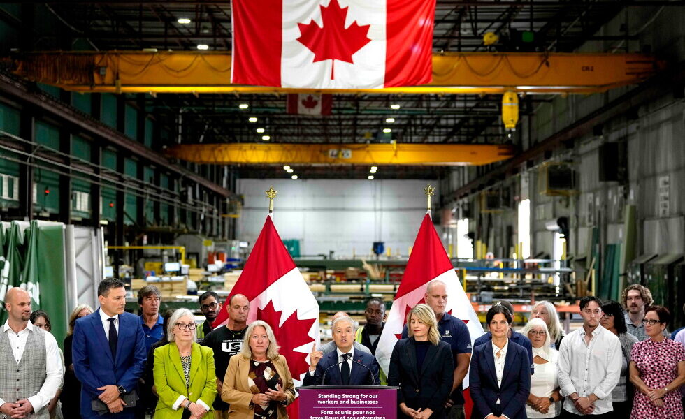 US and Canada on Brink of Trade War Amid Rising Tensions US and Canada on Brink of Trade War Amid Rising Tensions