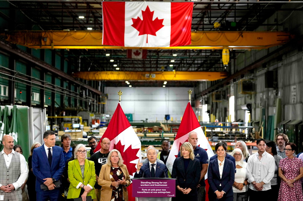 US and Canada on Brink of Trade War Amid Rising Tensions US and Canada on Brink of Trade War Amid Rising Tensions