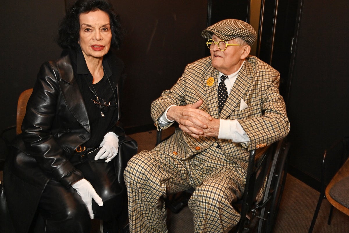 End of an Era: The Lasting Impact of Art Titans Georg Baselitz, David Hockney, and Yayoi Kusama End of an Era: The Lasting Impact of Art Titans Georg Baselitz, David Hockney, and Yayoi Kusama