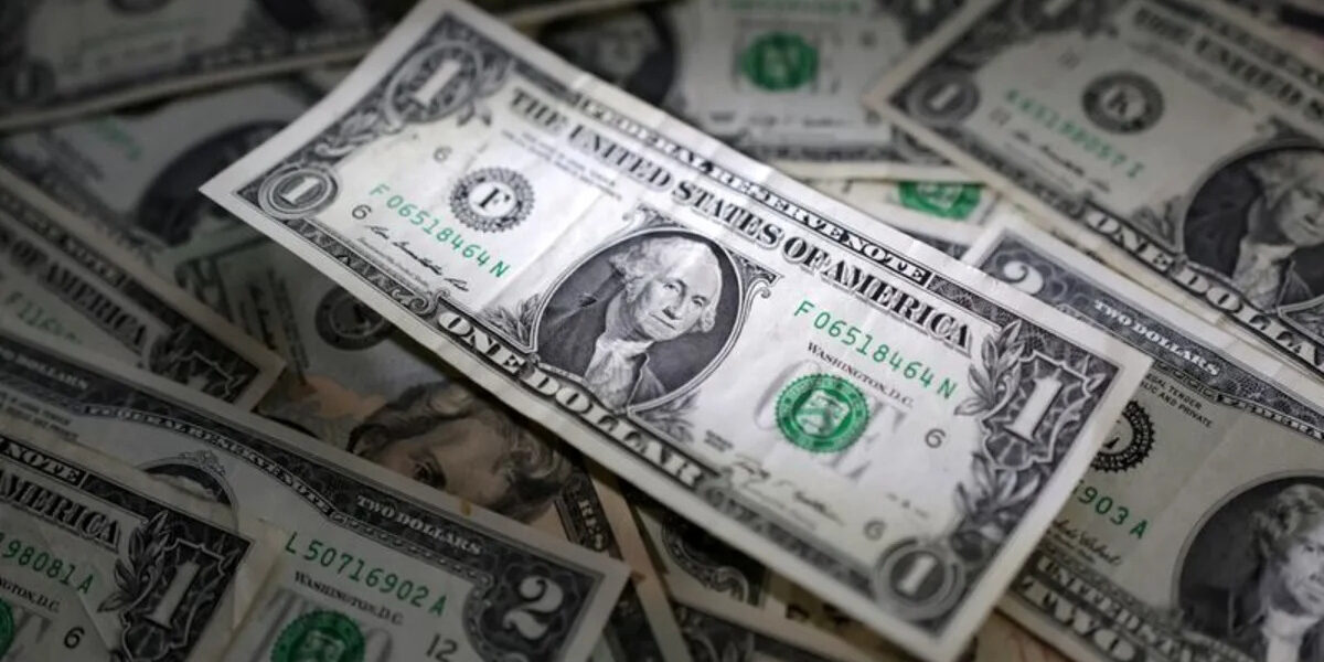 US Economic Data Strengthens Dollar Amid Rising Fed Rate Hike Expectations US Economic Data Strengthens Dollar Amid Rising Fed Rate Hike Expectations