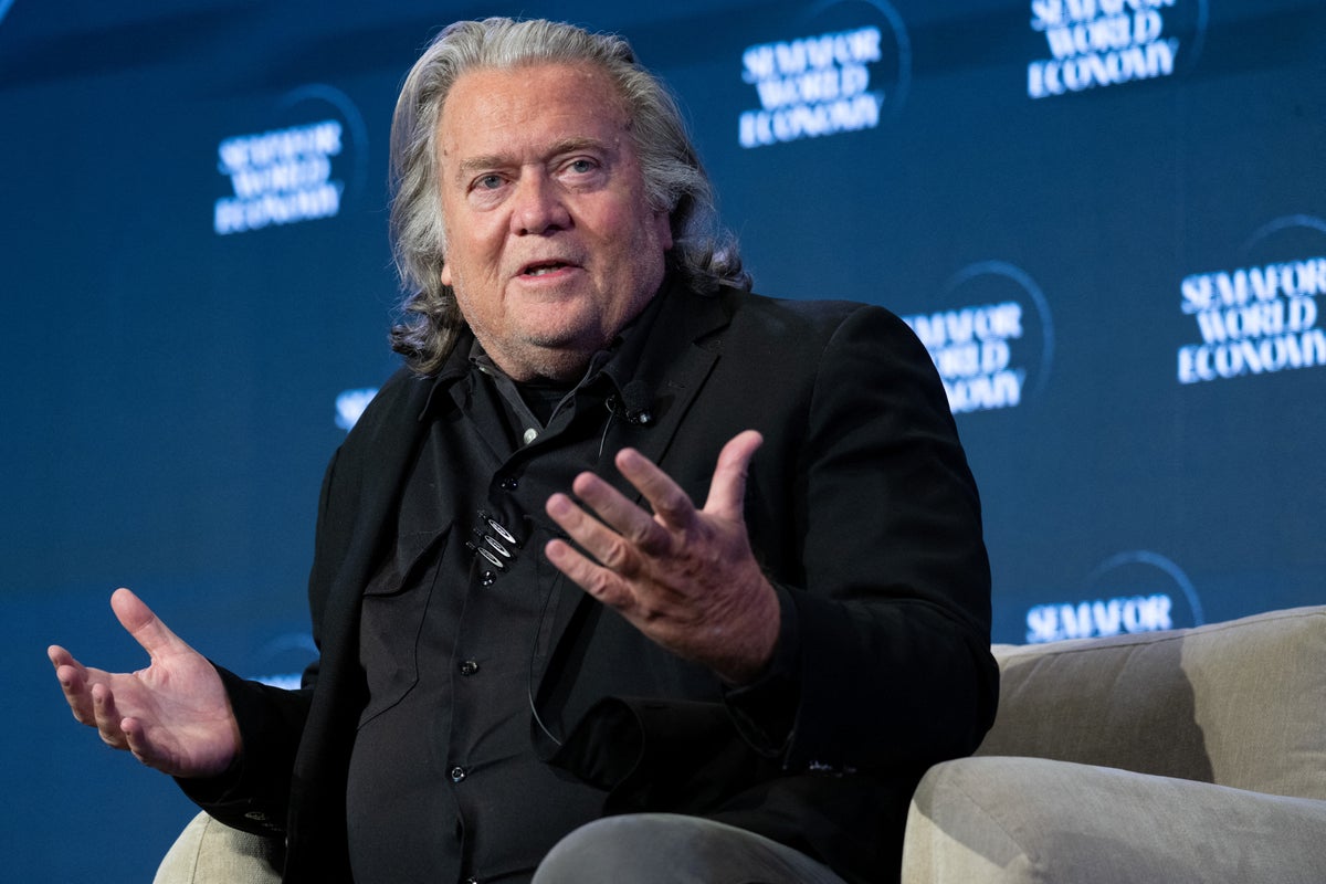 Federal Judge Dismisses DOJ’s Effort to Overturn Steve Bannon’s Contempt Conviction