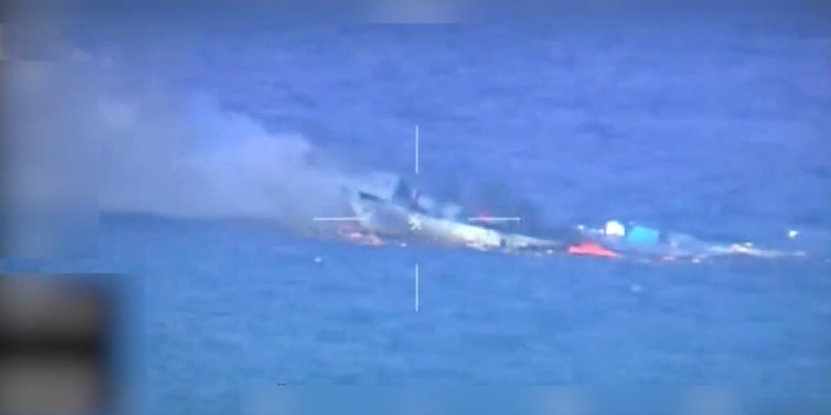 U.S. and Ecuadorian Forces Sink Alleged Drug-Trafficking Refueling Ship in Pacific U.S. and Ecuadorian Forces Sink Alleged Drug-Trafficking Refueling Ship in Pacific