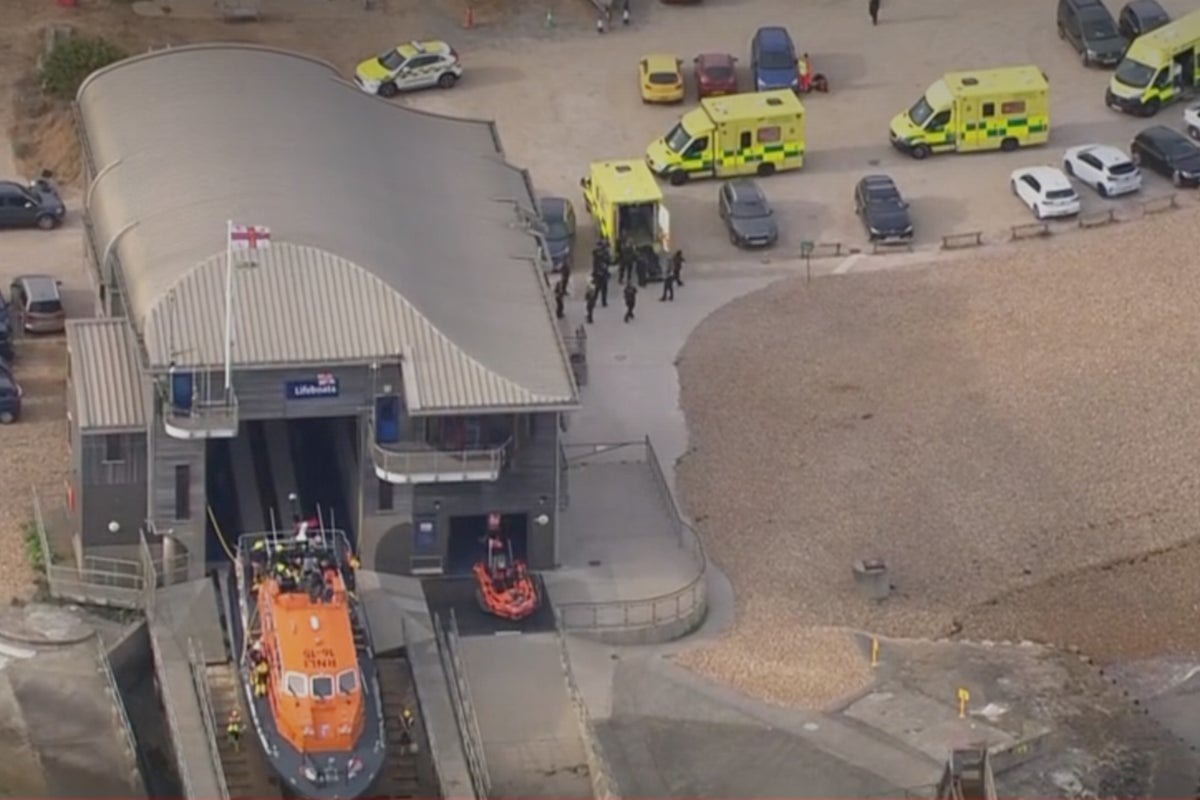 Emergency Services Mobilize as Four Individuals Stranded in Sussex Sea Emergency Services Mobilize as Four Individuals Stranded in Sussex Sea