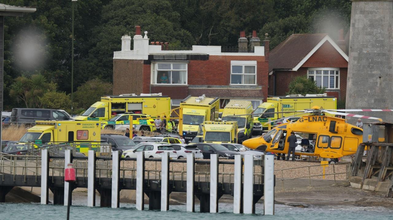 Tragedy Strikes: Three Family Members Perish in Sussex Coast Swimming Incident Tragedy Strikes: Three Family Members Perish in Sussex Coast Swimming Incident