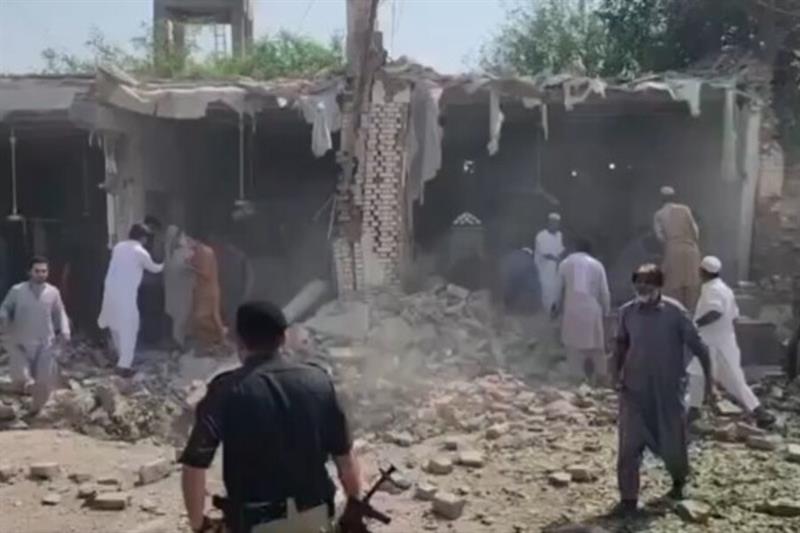 Bombing at Mosque Near Police Offices in Pakistan Kills at Least 16 Bombing at Mosque Near Police Offices in Pakistan Kills at Least 16