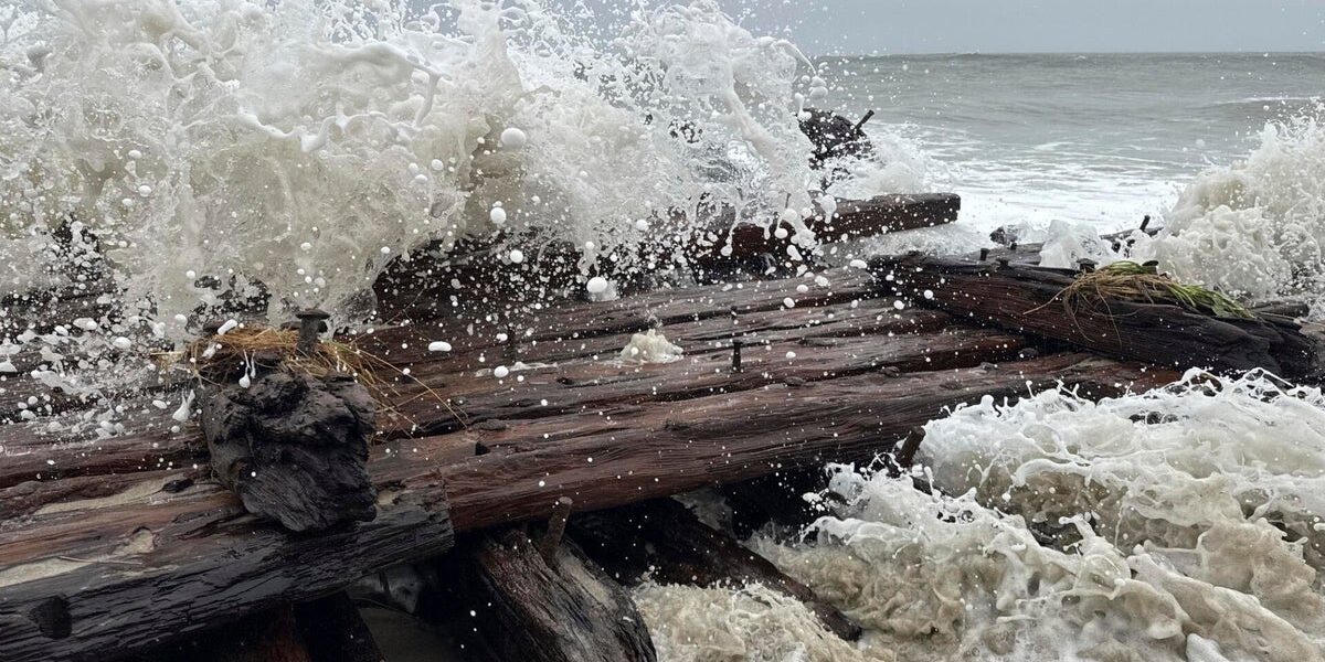 1884 Shipwreck Remnants Uncovered on Nantucket by Nor’easter 1884 Shipwreck Remnants Uncovered on Nantucket by Nor’easter