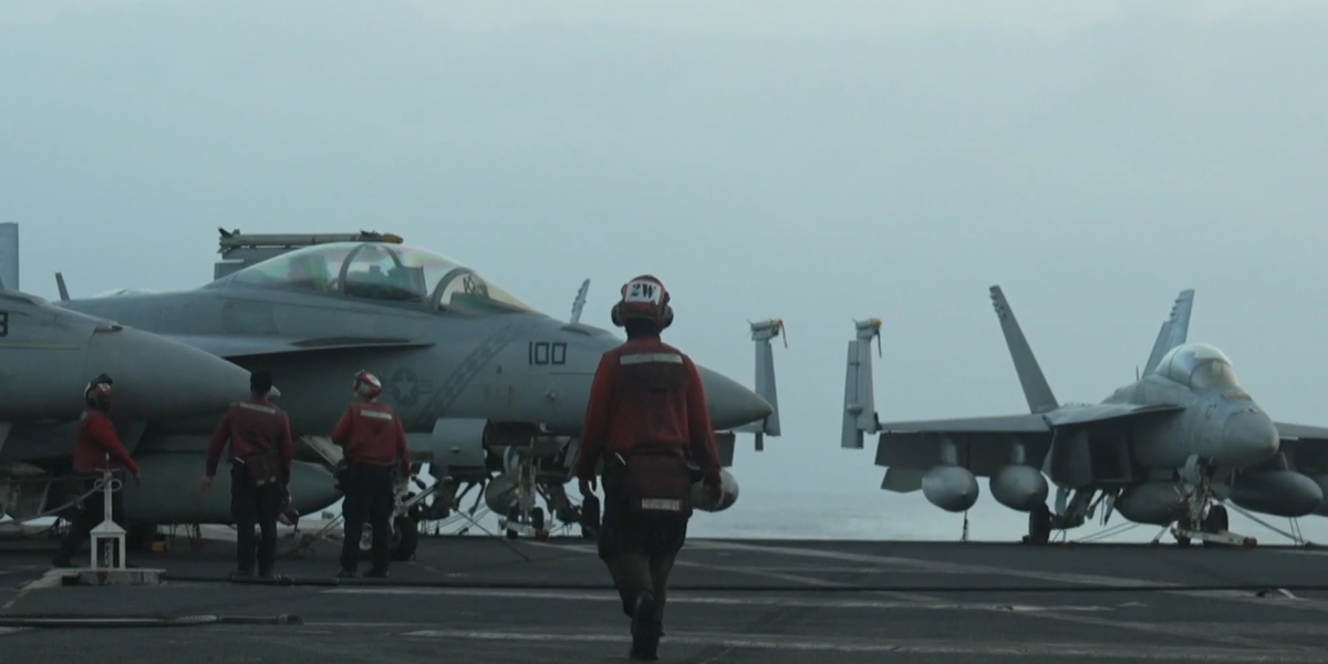 USS George Washington Takes Center Stage in U.S. Military Operations Amid Escalating Tensions with Iran USS George Washington Takes Center Stage in U.S. Military Operations Amid Escalating Tensions with Iran
