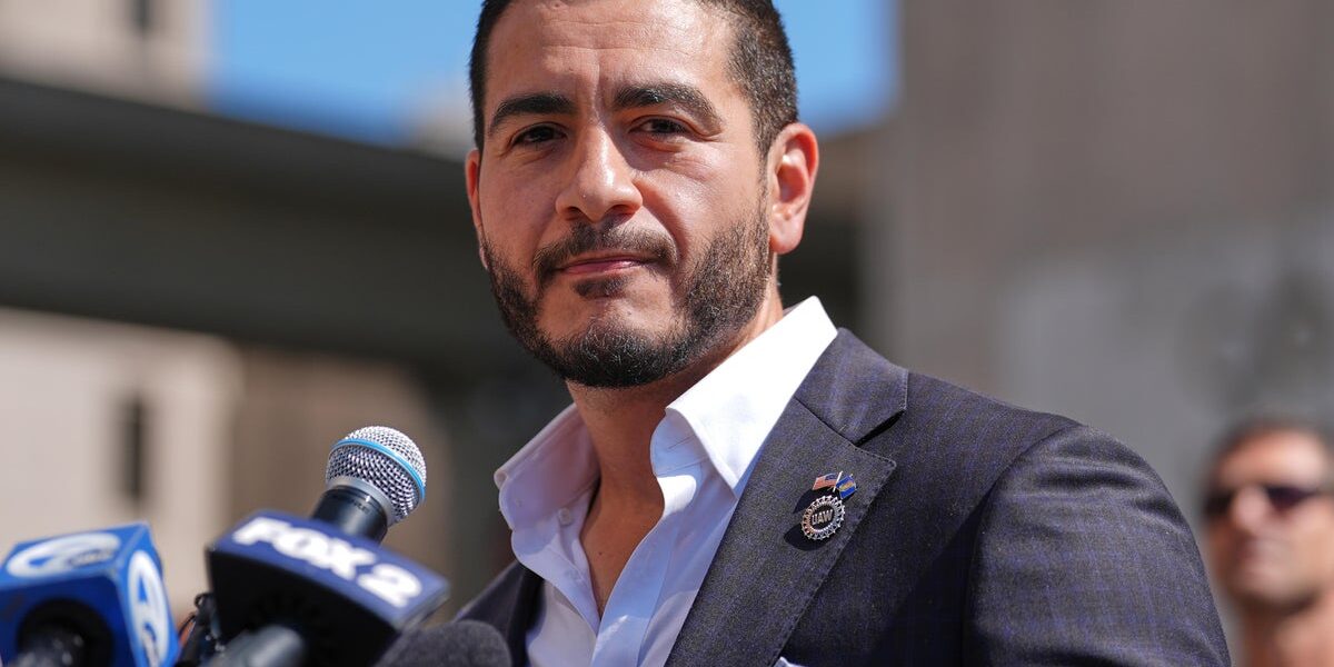El-Sayed Targets RFK Jr. Supporters with Health Policy Push in Michigan Senate Race El-Sayed Targets RFK Jr. Supporters with Health Policy Push in Michigan Senate Race
