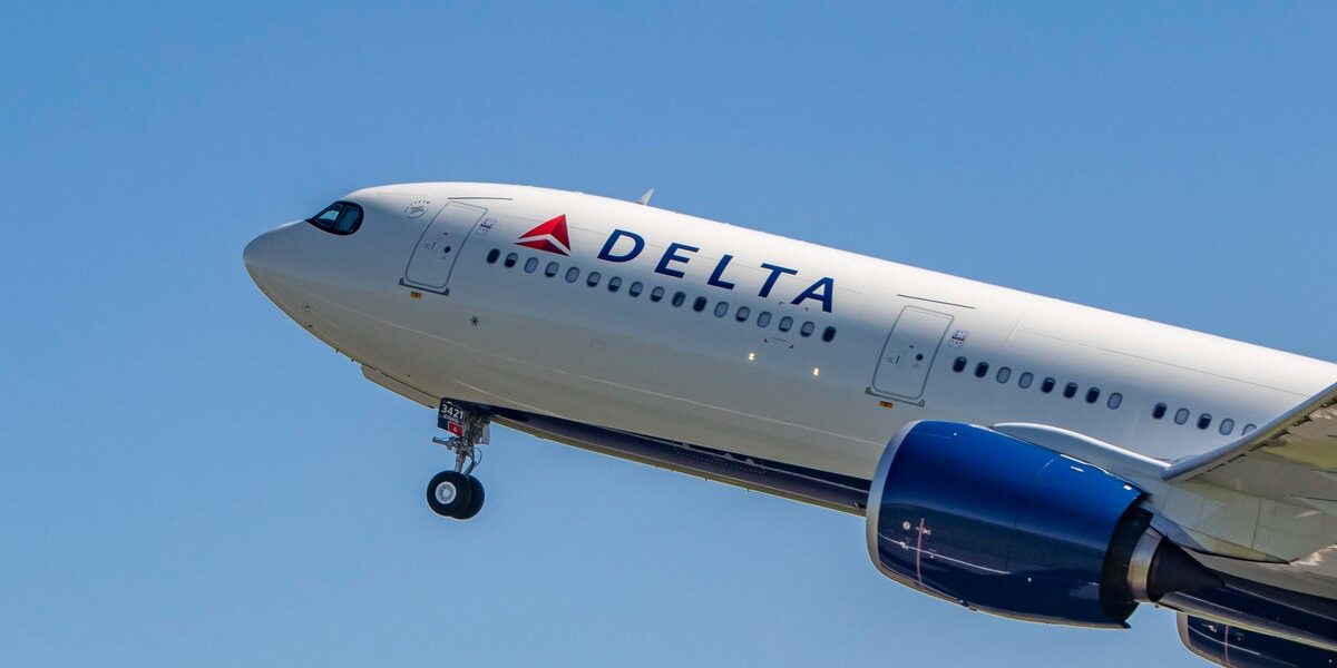 Delta Flight Forced to Land in Portugal After Cabin Smoke Incident