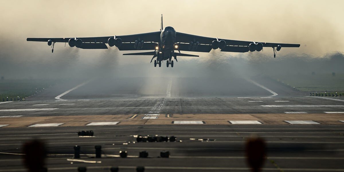 Arrests Near U.S. Air Base in England Prompt Bomb Disposal Response Arrests Near U.S. Air Base in England Prompt Bomb Disposal Response