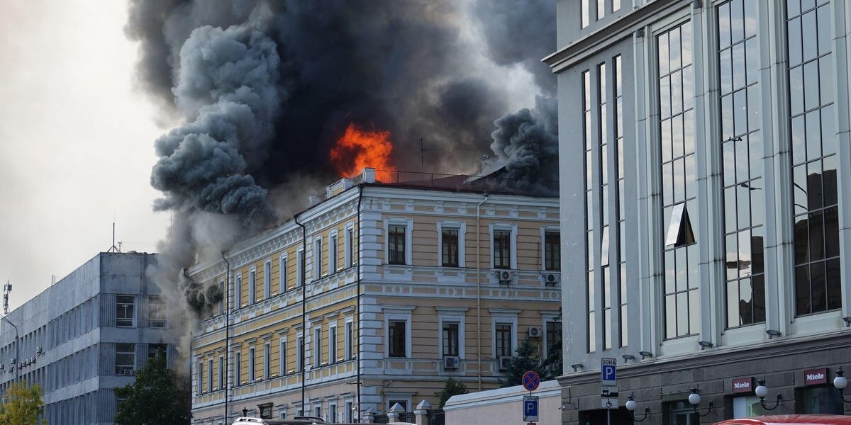 Russian Strikes in Ukraine Kill 7, Damage Key Institutions Including Kyiv’s National Academy of Sciences