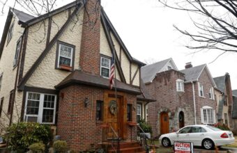 Trump’s Queens Childhood Home Sells for .93M After Renovation Trump’s Queens Childhood Home Sells for .93M After Renovation