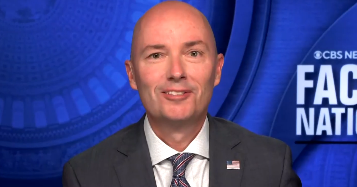 Utah Gov. Cox Calls for Federal Action on AI and Political Unity Amid Midterm Tensions