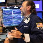 Tech Sector Dips as AI Leaders Urge Cautious Development