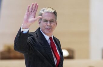 Bessent Pushes AI Safety Protocol in US-China Talks Ahead of Trump-Xi Summit