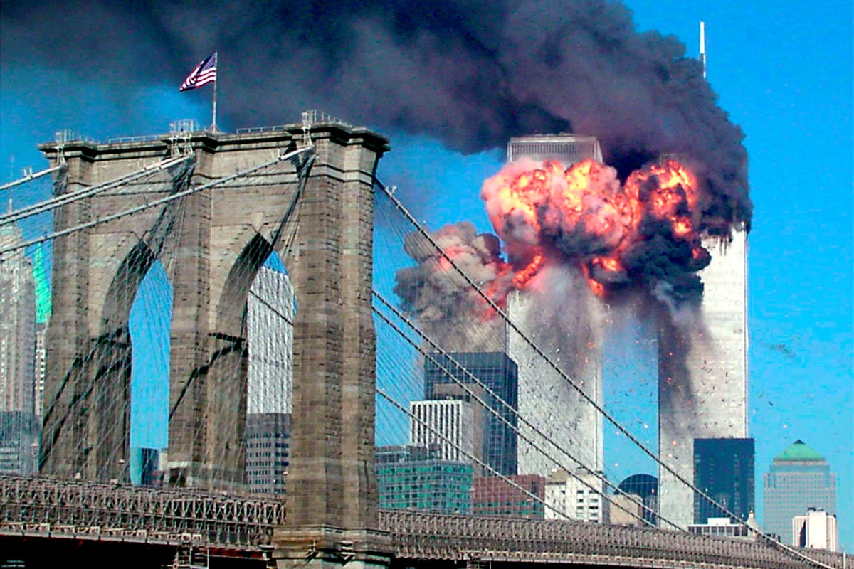 25 Powerful Photos Capture the True Horror of 9/11 25 Powerful Photos Capture the True Horror of 9/11