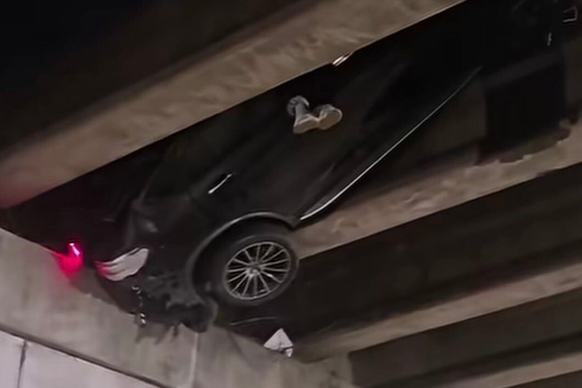Car Stuck 20 Feet Above Highway in Atlanta Sparks Viral Sensation Car Stuck 20 Feet Above Highway in Atlanta Sparks Viral Sensation