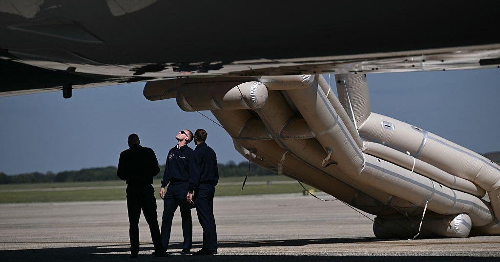 Trump’s Texas Trip Delayed Following Emergency Slide Malfunction on New Air Force One Trump’s Texas Trip Delayed Following Emergency Slide Malfunction on New Air Force One
