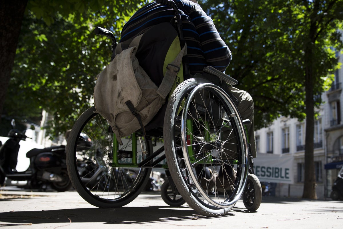 Wheelchair-User Faces Immediate Eviction After Shooting Robber in St. Louis