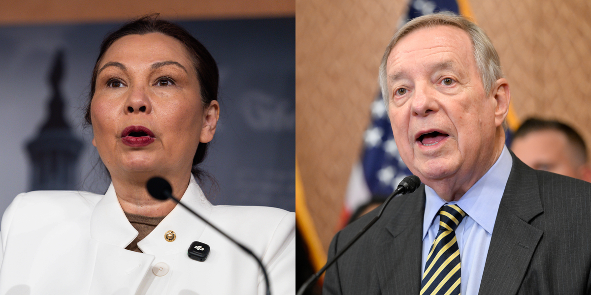 Illinois Senators Slam FAA Chief for Withholding Air Traffic Controller Pay Raises Illinois Senators Slam FAA Chief for Withholding Air Traffic Controller Pay Raises