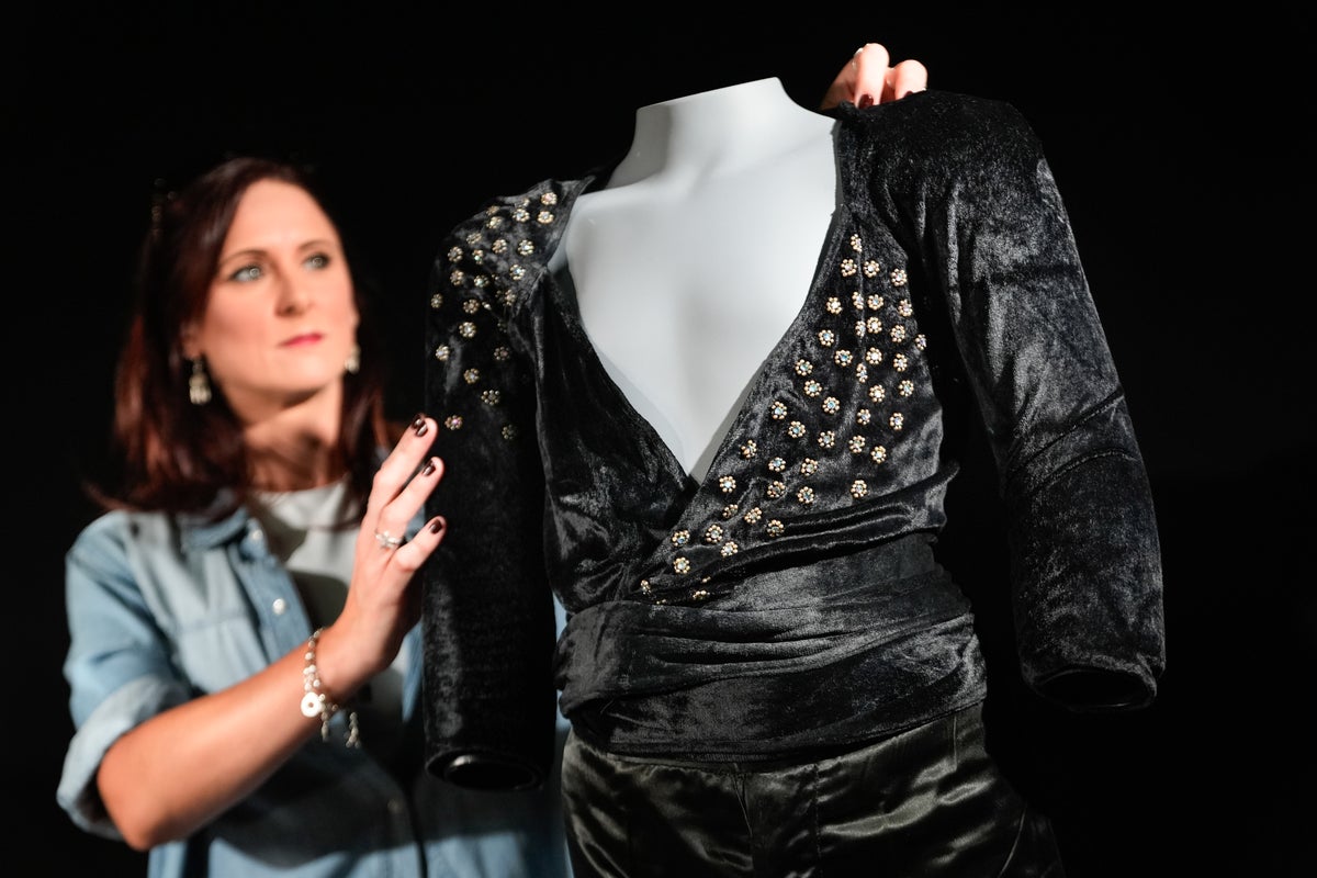 Iconic Music Memorabilia from Michael Jackson, The Beatles, and Queen to Auction for £3m Iconic Music Memorabilia from Michael Jackson, The Beatles, and Queen to Auction for £3m