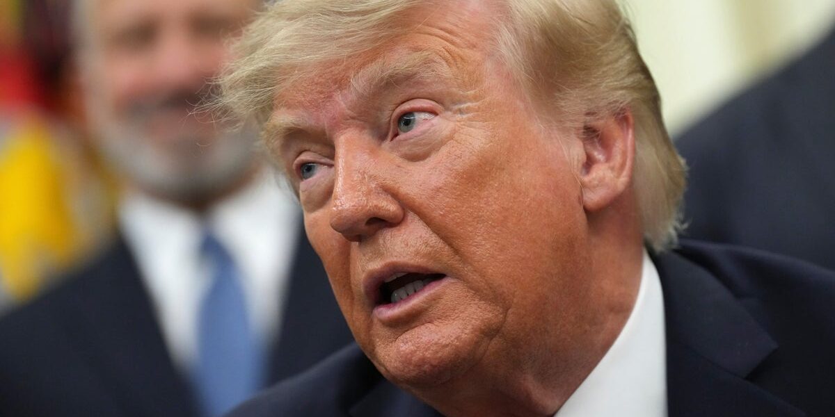 Trump’s Aides Seek to Halt Iran Conflict to Avert GOP Midterm Woes Trump’s Aides Seek to Halt Iran Conflict to Avert GOP Midterm Woes