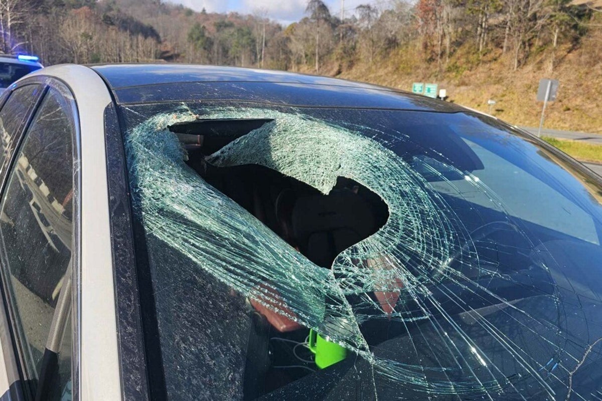 Richmond Man Arrested After Smashed Windshields of 81 Cars in VCU Medical Center Lot Richmond Man Arrested After Smashed Windshields of 81 Cars in VCU Medical Center Lot