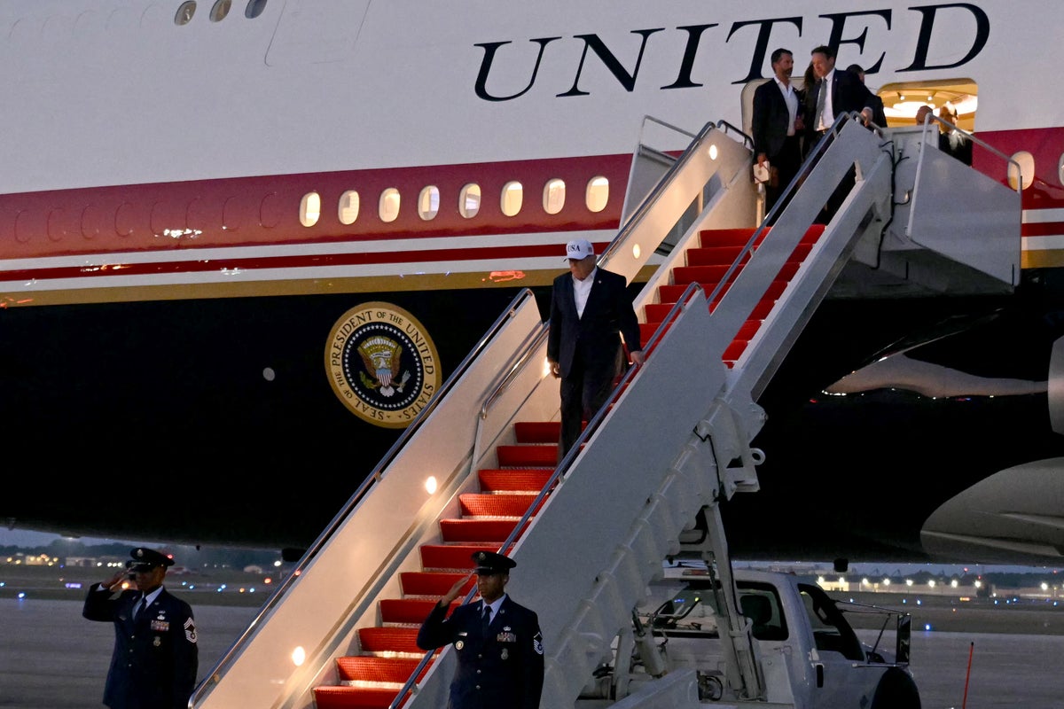 Trump to Fly 0M Qatari-Donated Jet to Ireland Amid Security Upgrade Delays Trump to Fly 0M Qatari-Donated Jet to Ireland Amid Security Upgrade Delays