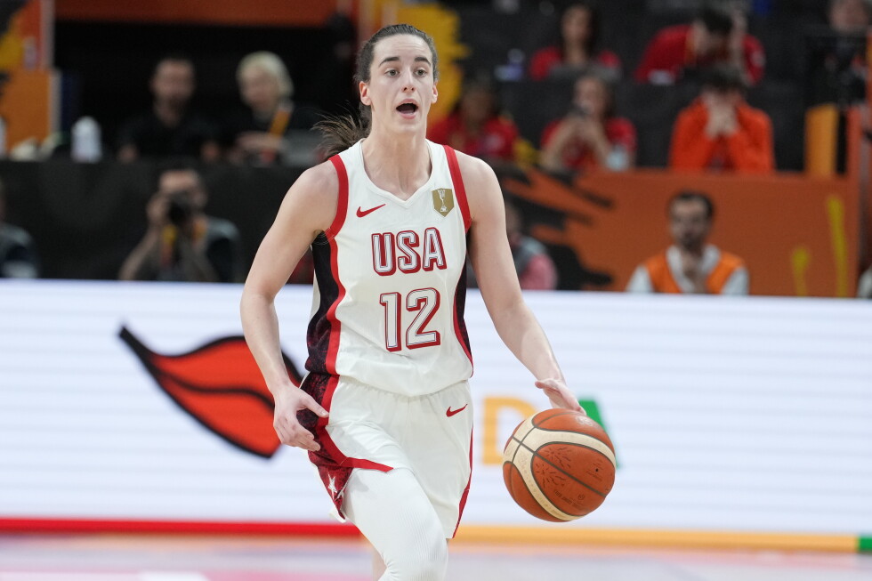 Caitlin Clark Leads USA to Dominant 94-61 Victory Over China in World Cup Debut Caitlin Clark Leads USA to Dominant 94-61 Victory Over China in World Cup Debut