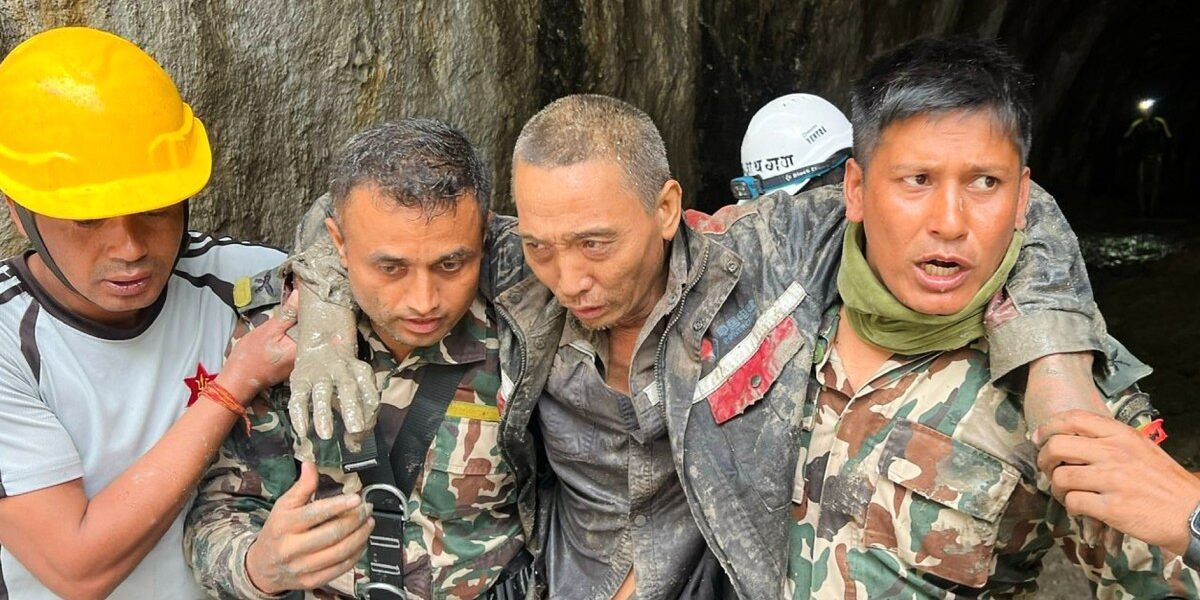 Nepal Flood Rescue: Two Survivors Found Alive 10 Days After Catastrophic Deluge Nepal Flood Rescue: Two Survivors Found Alive 10 Days After Catastrophic Deluge