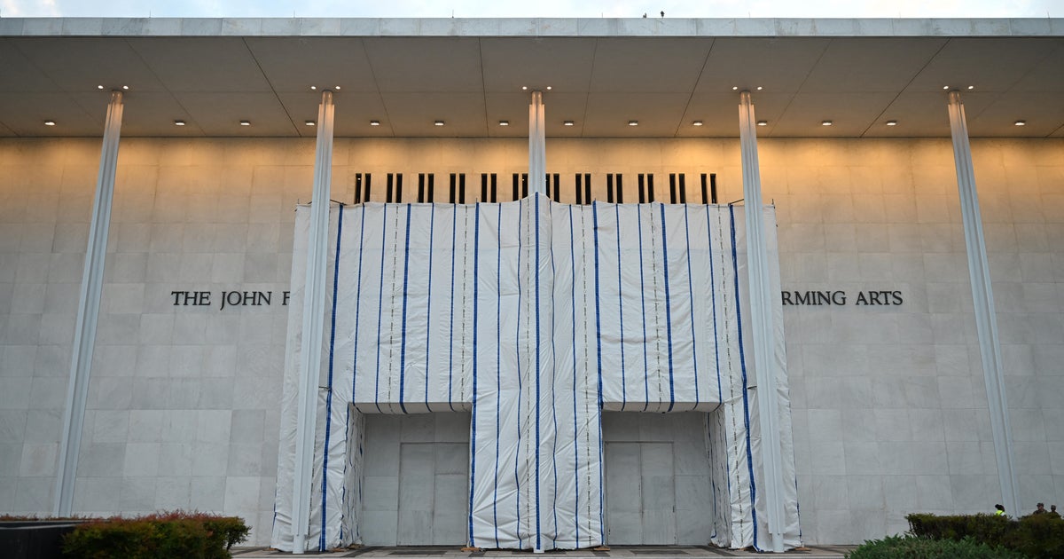 Kennedy Center Ceiling Collapse Sparks Fresh Push for Trump-Backed Renovations