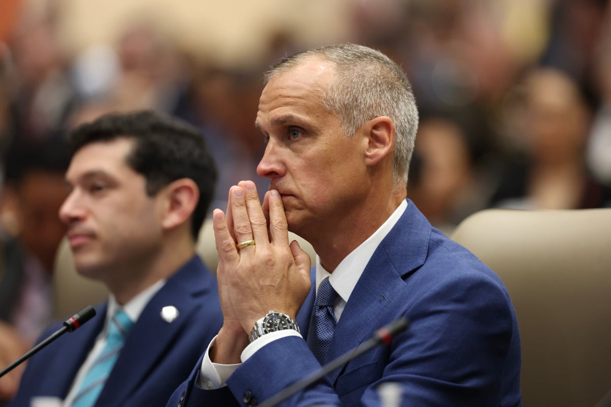 Report: Corey Lewandowski Allegedly Pitched Foreign Governments While Serving as Noem Aide