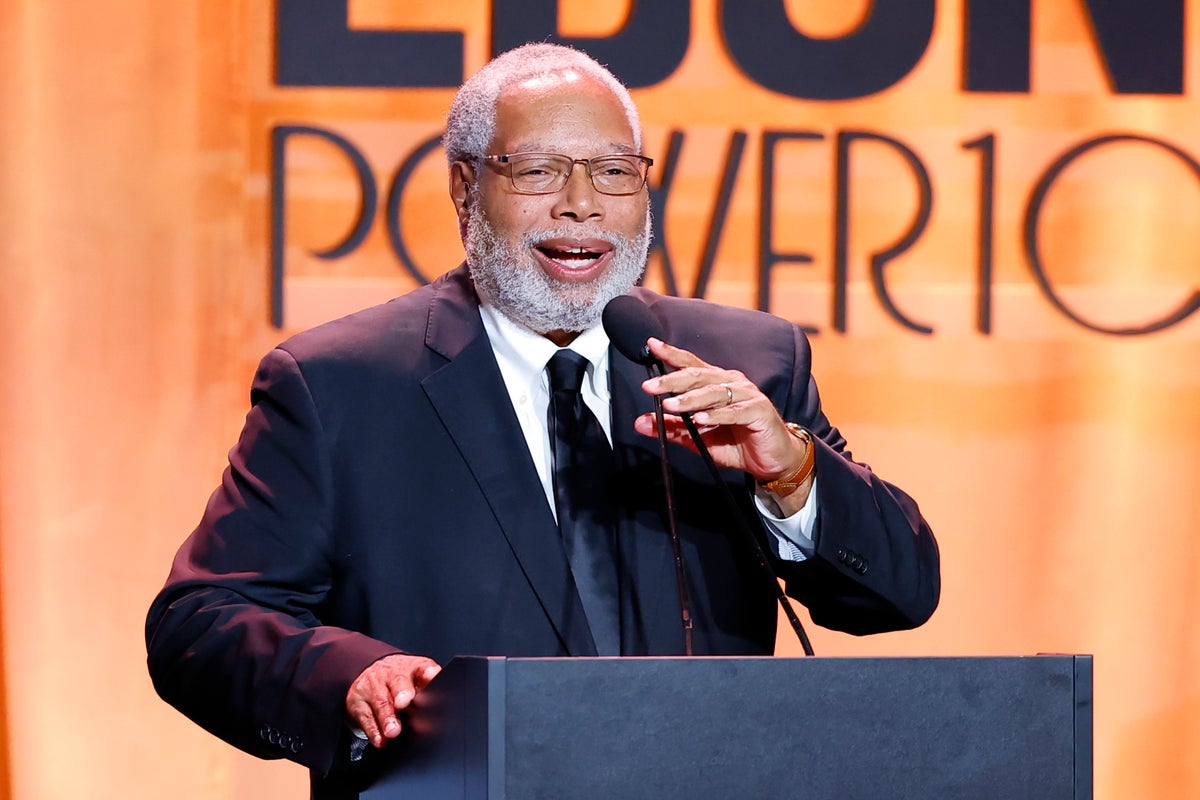 First Black Smithsonian Director Announces Retirement Amid Political Pressure