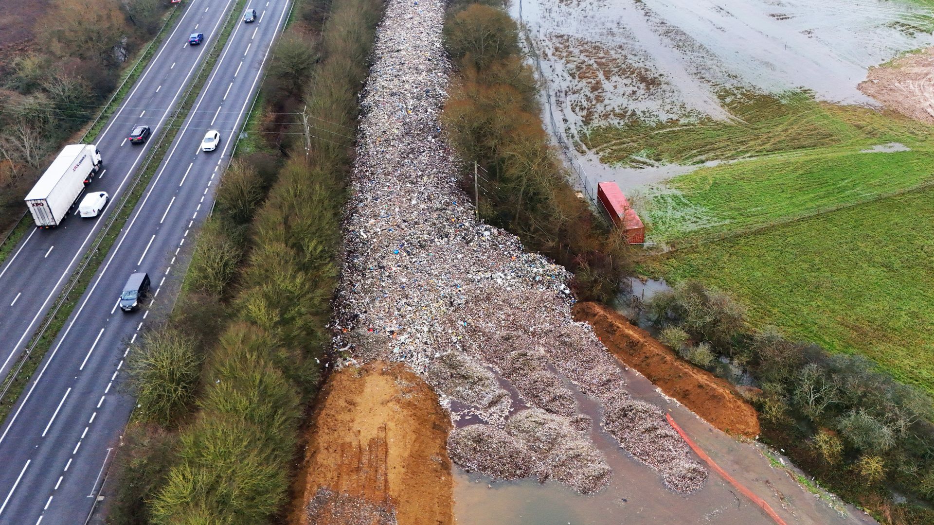 Two Arrests Made in Oxfordshire Illegal Dumping Case