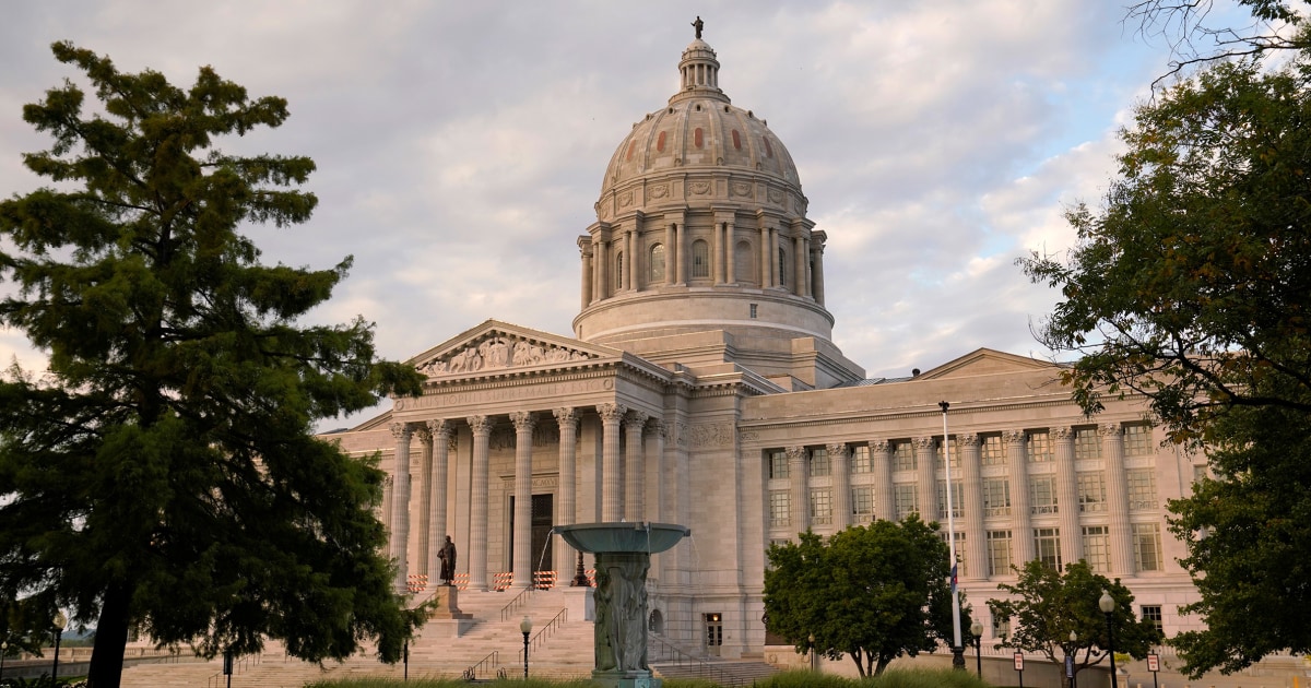 Supreme Court Blocks Missouri Republicans’ Effort to Use New Congressional Map Supreme Court Blocks Missouri Republicans’ Effort to Use New Congressional Map