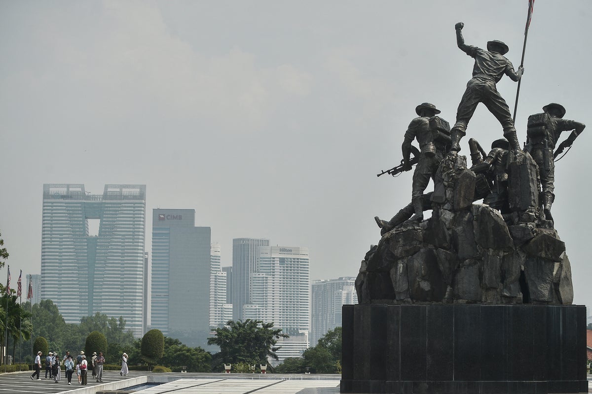 Malaysia Cancels Major Marathon as Haze from Indonesian Fires Persists Across Southeast Asia