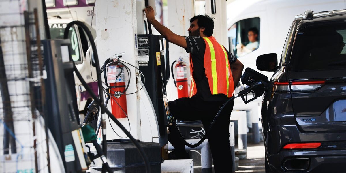 Midterm Elections Hinge on Gas Prices, Experts Say