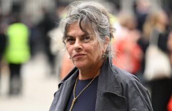 Tracey Emin Mourns Brother Alan Amid Personal Health Crisis Tracey Emin Mourns Brother Alan Amid Personal Health Crisis