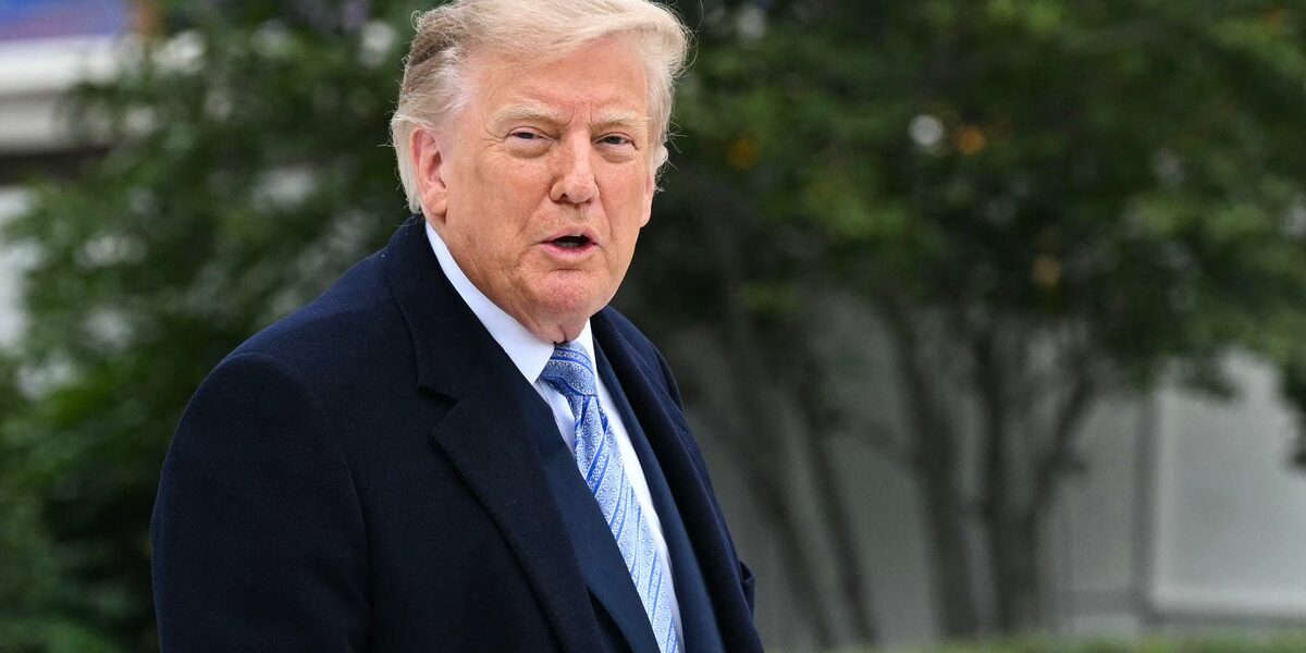 Senators Dismiss Trump’s AI ‘Super Intelligence’ Claim as ‘F***ing Stupid’