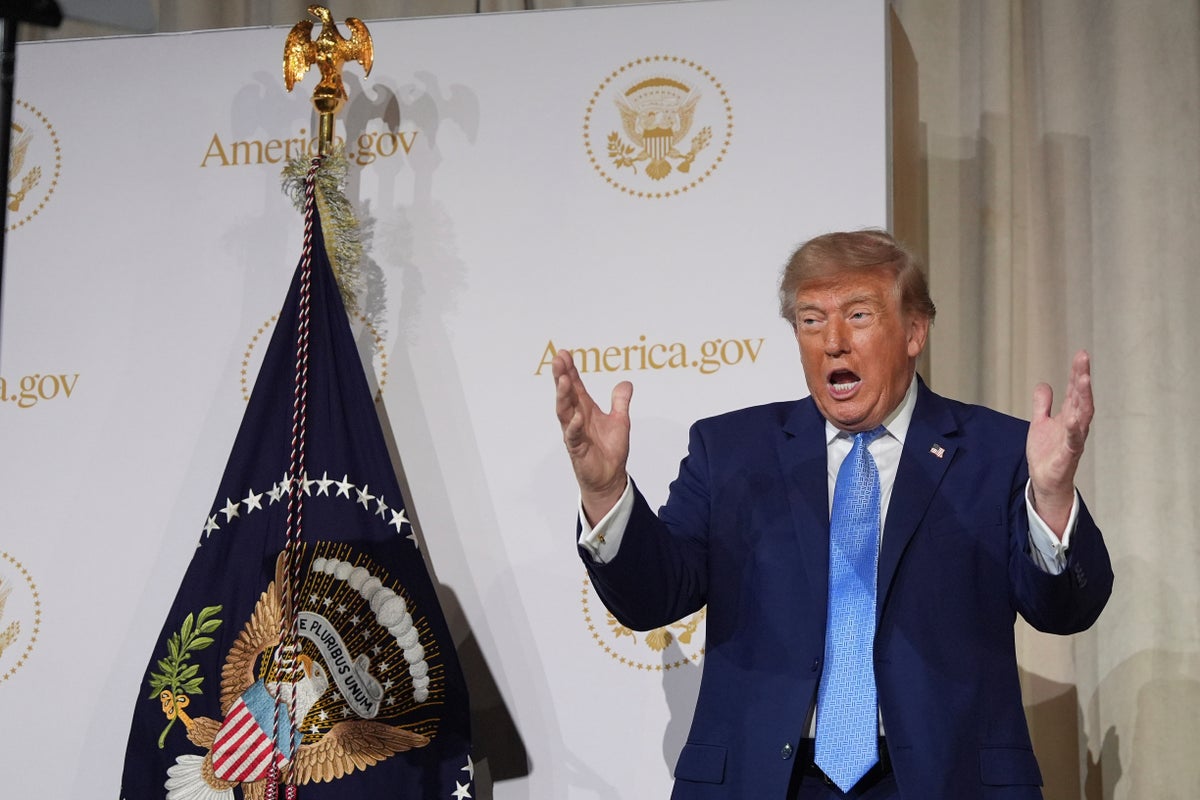 Trump Unveils AI-Powered Government Platform to Streamline Federal Services Trump Unveils AI-Powered Government Platform to Streamline Federal Services