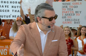 Ted Cruz Faces Boos at Texas Football Game During ESPN Appearance Ted Cruz Faces Boos at Texas Football Game During ESPN Appearance
